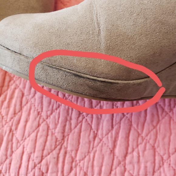 Light tan DV booties - Picture 7 of 7